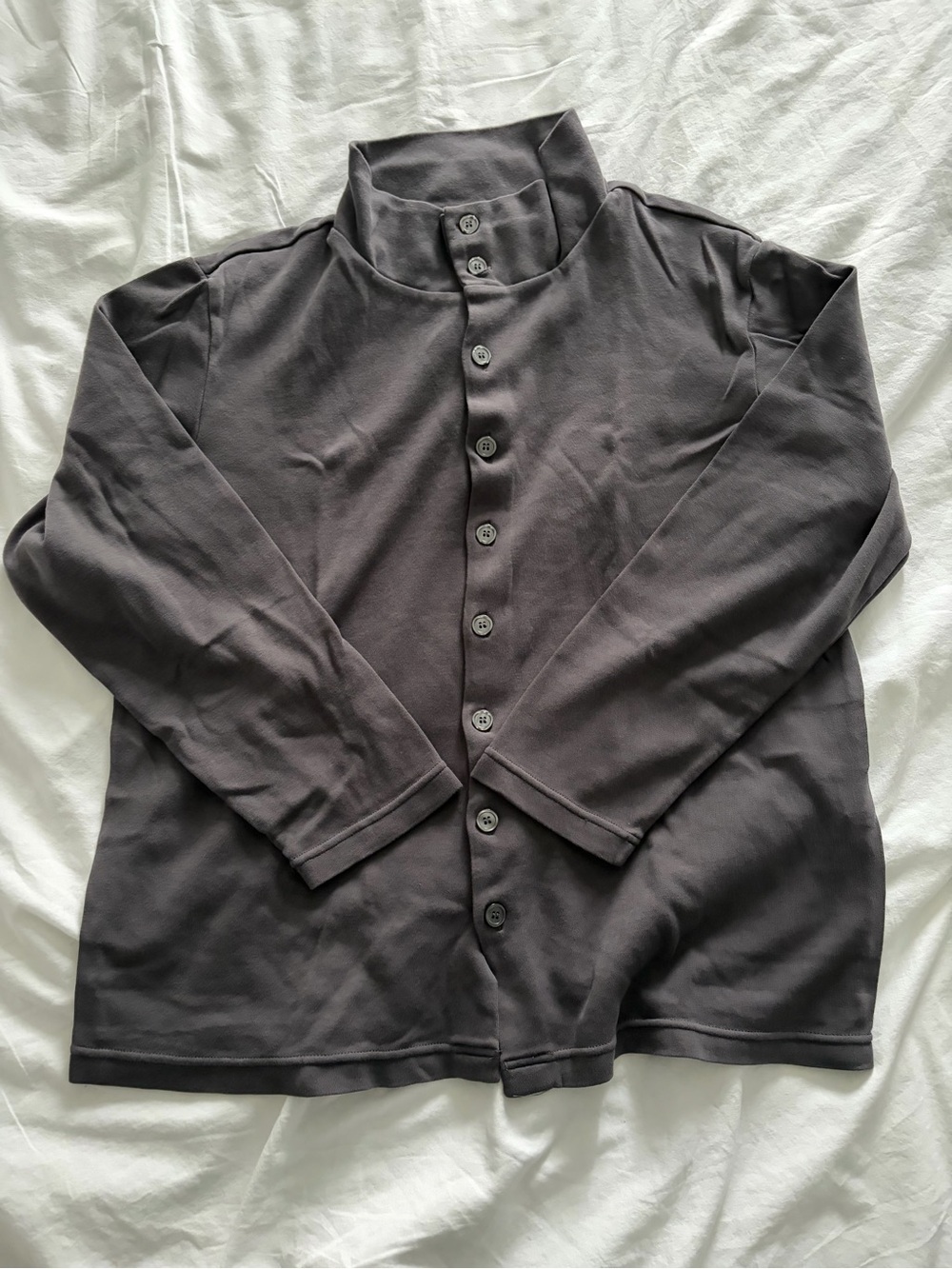 Frette 1860 x Korean Air Women's Gray Luxury Button-Front Collar Pajama Top